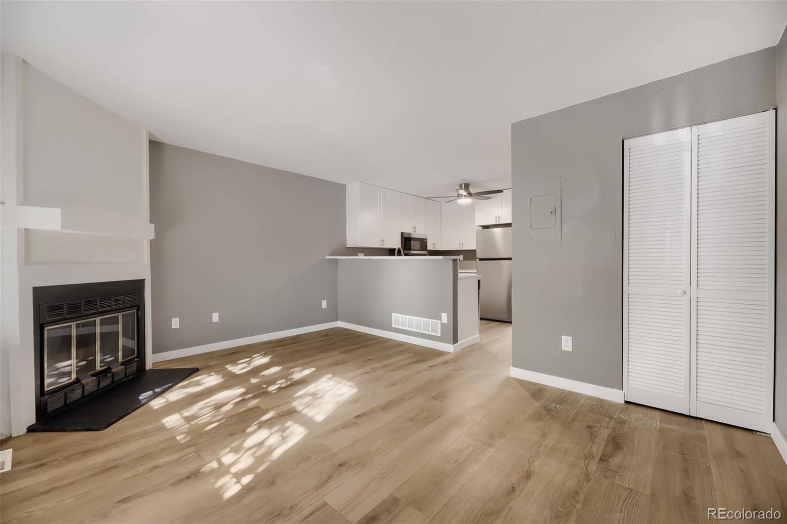 1254 S Flower CIR #C, Denver, CO 80232