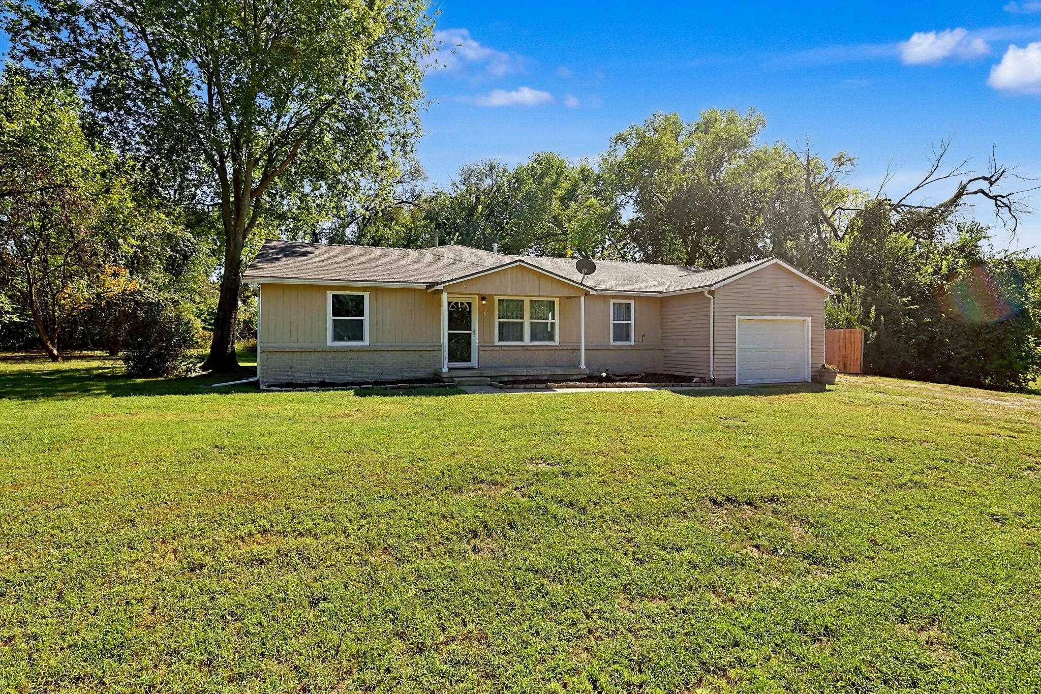503 W CONYERS AVE, Derby, KS 67037