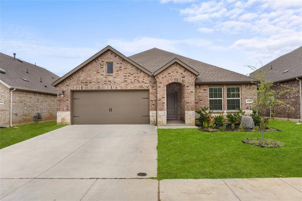 9805 Quail Pointe Road, Aubrey, TX 76227