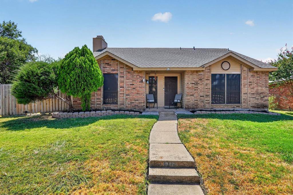 9420 Dumfries Drive, Dallas, TX 75227