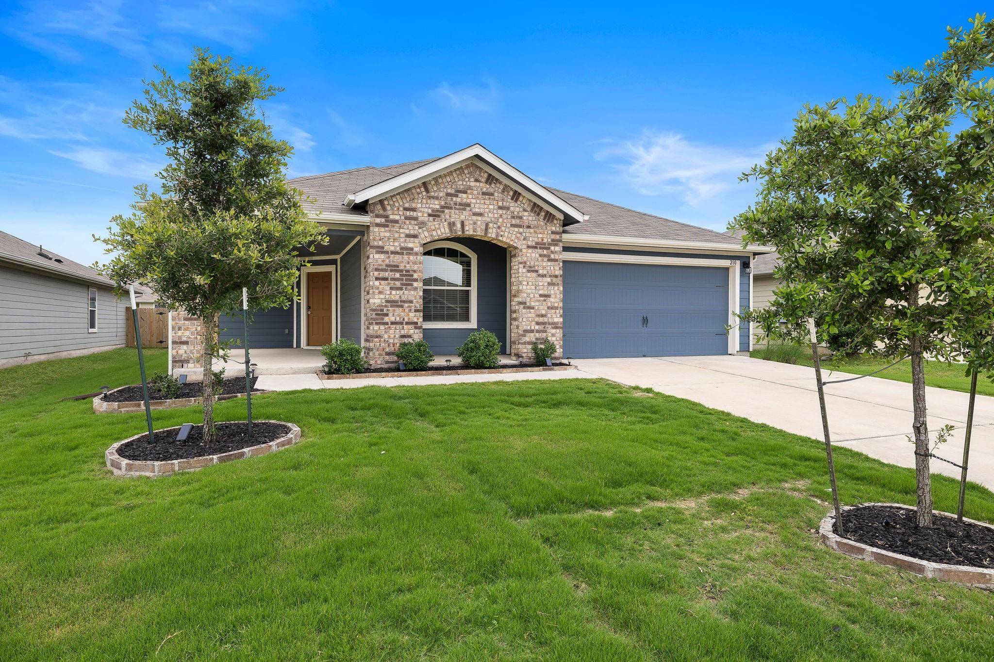 210 Garcitas Creek LN, Hutto, TX 78634