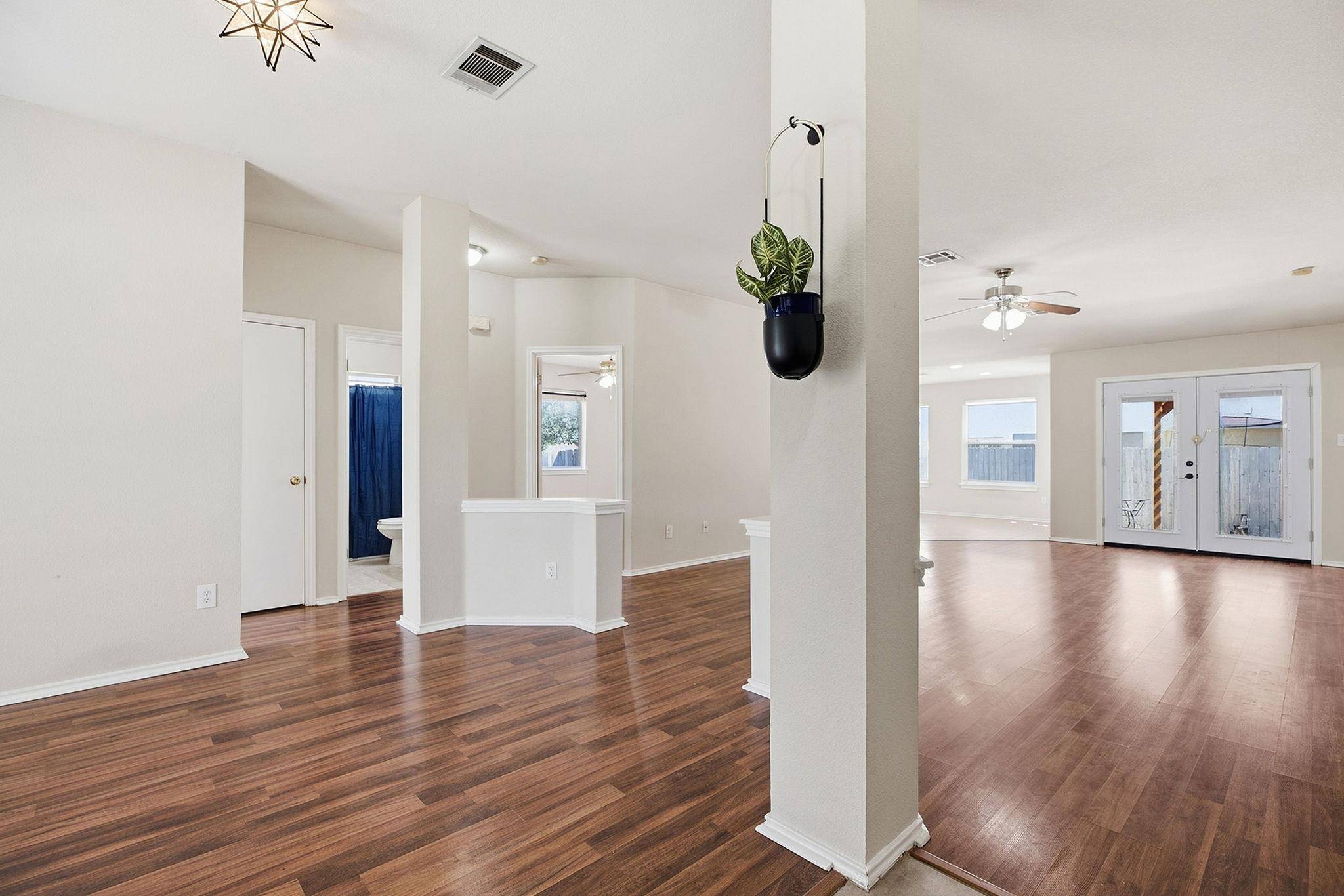 3005 Sugar Berry CV, Round Rock, TX 78664