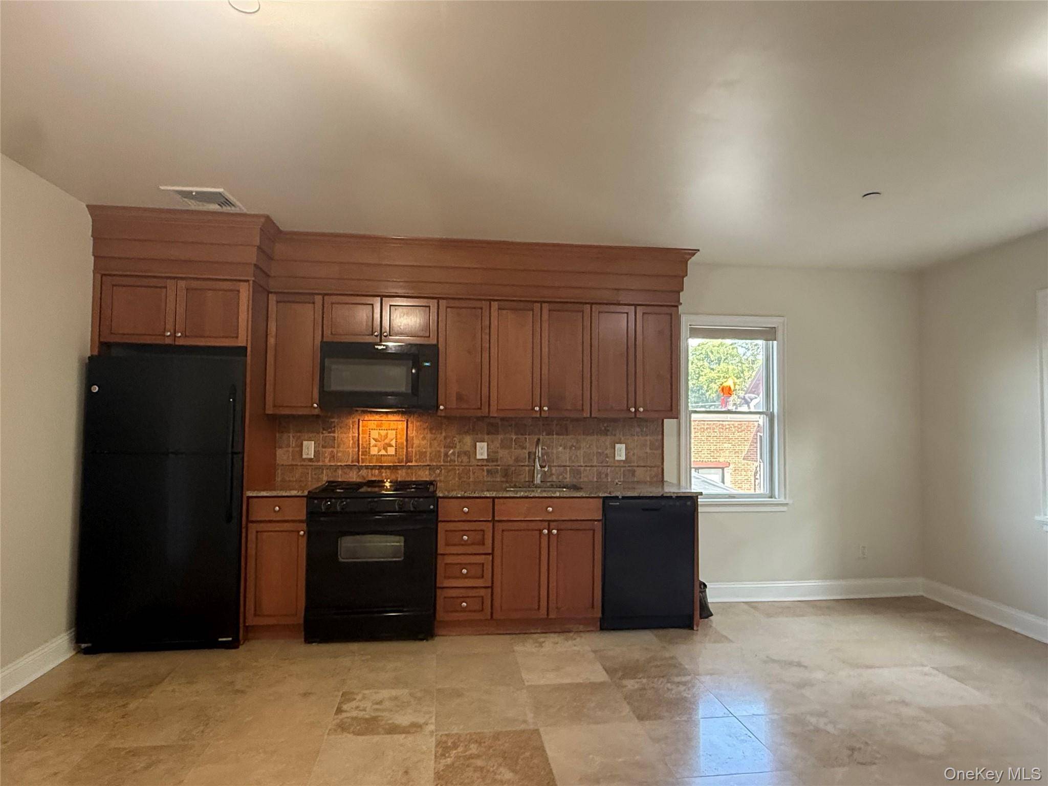 45-47 Spring ST #3C, Ossining, NY 10562