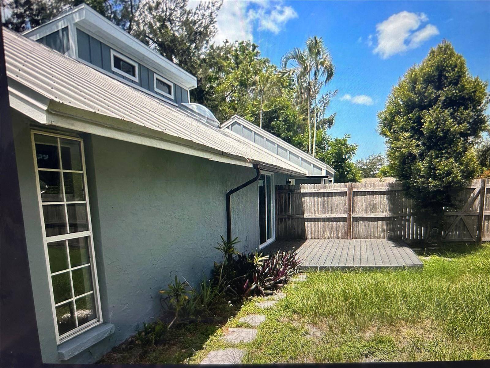 4219 MURDOCK AVE, Sarasota, FL 34231