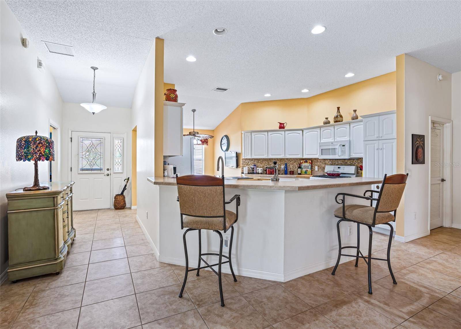 1857 POPPY CIR, The Villages, FL 32162