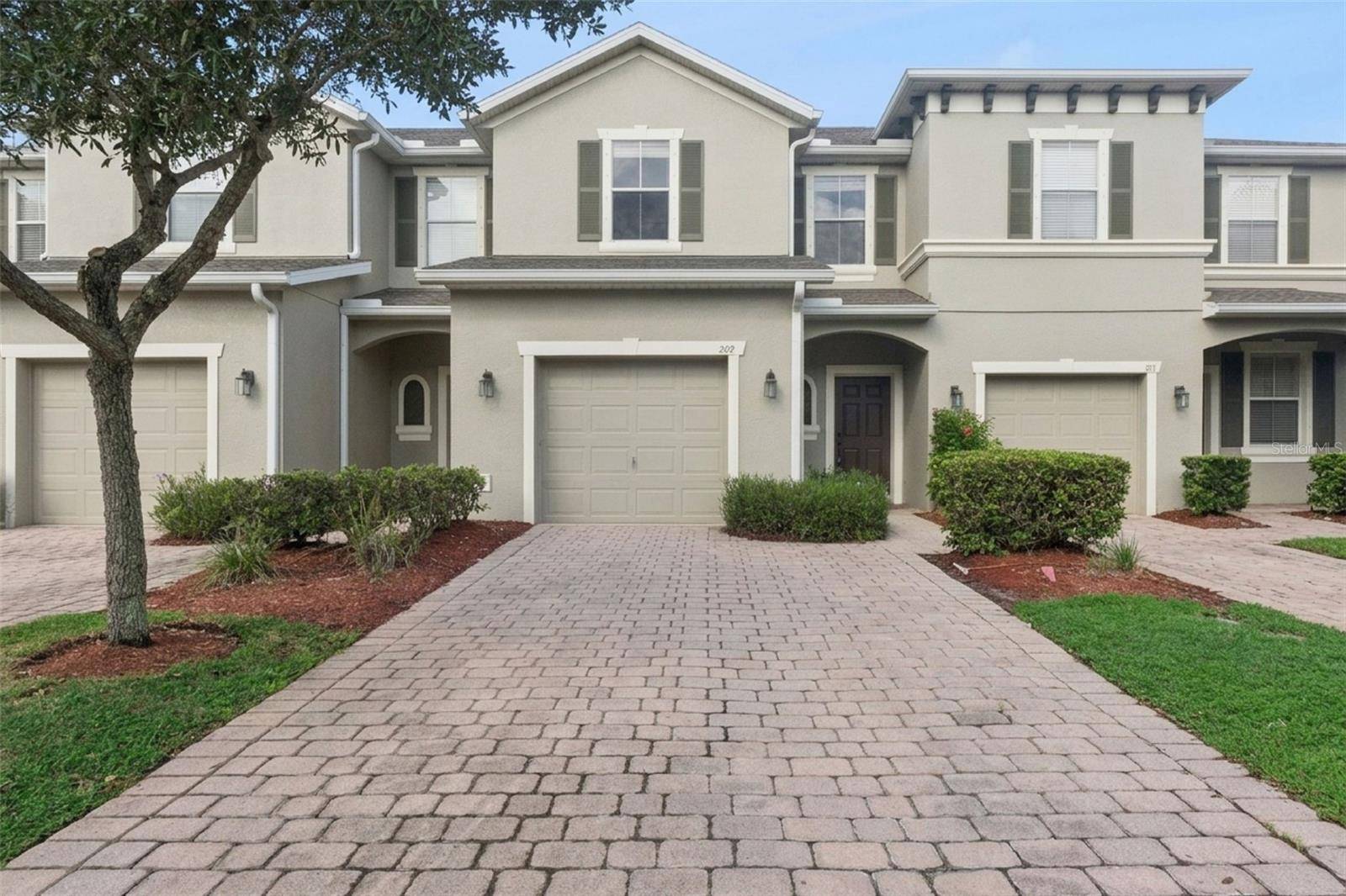 209 ASTON GRANDE DR, Daytona Beach, FL 32124