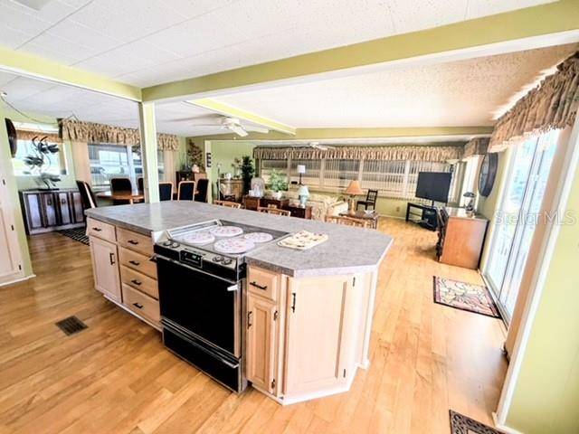 814 TURF, Venice, FL 34285