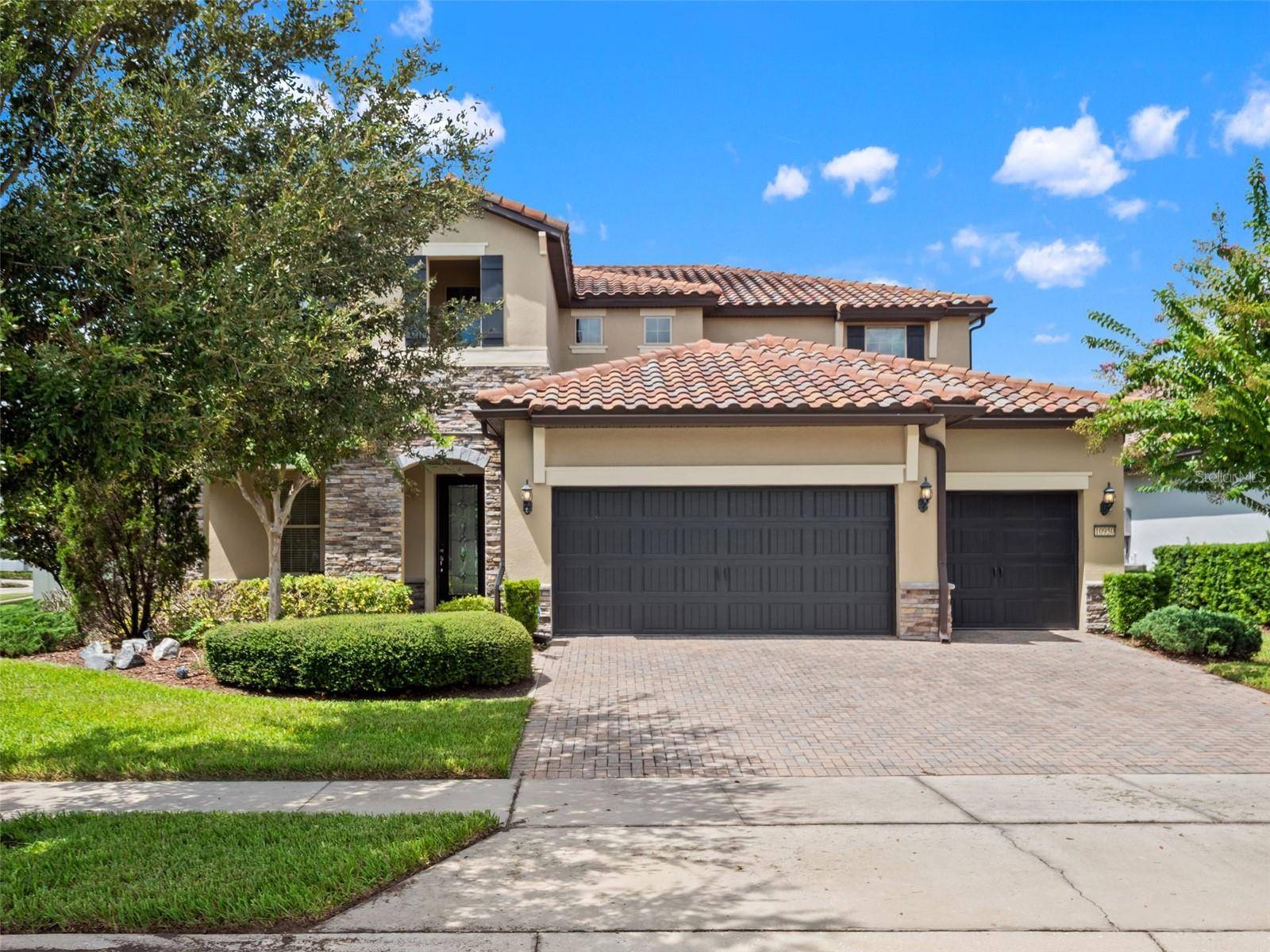 10950 CITRON OAKS DR, Orlando, FL 32836
