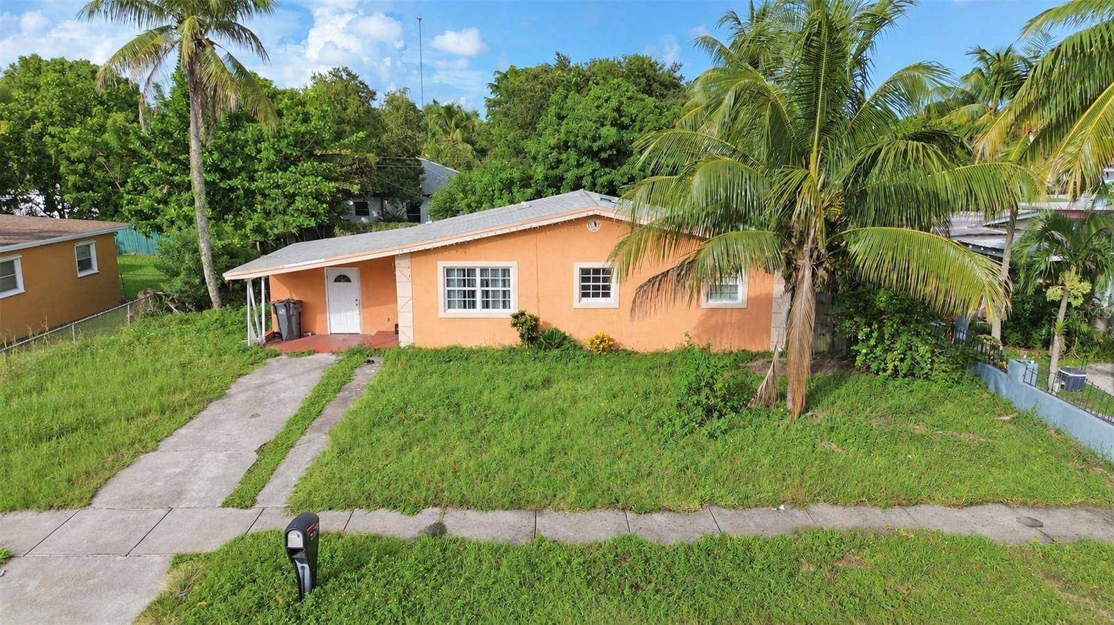 4605 SW 32ND DR, West Park, FL 33023