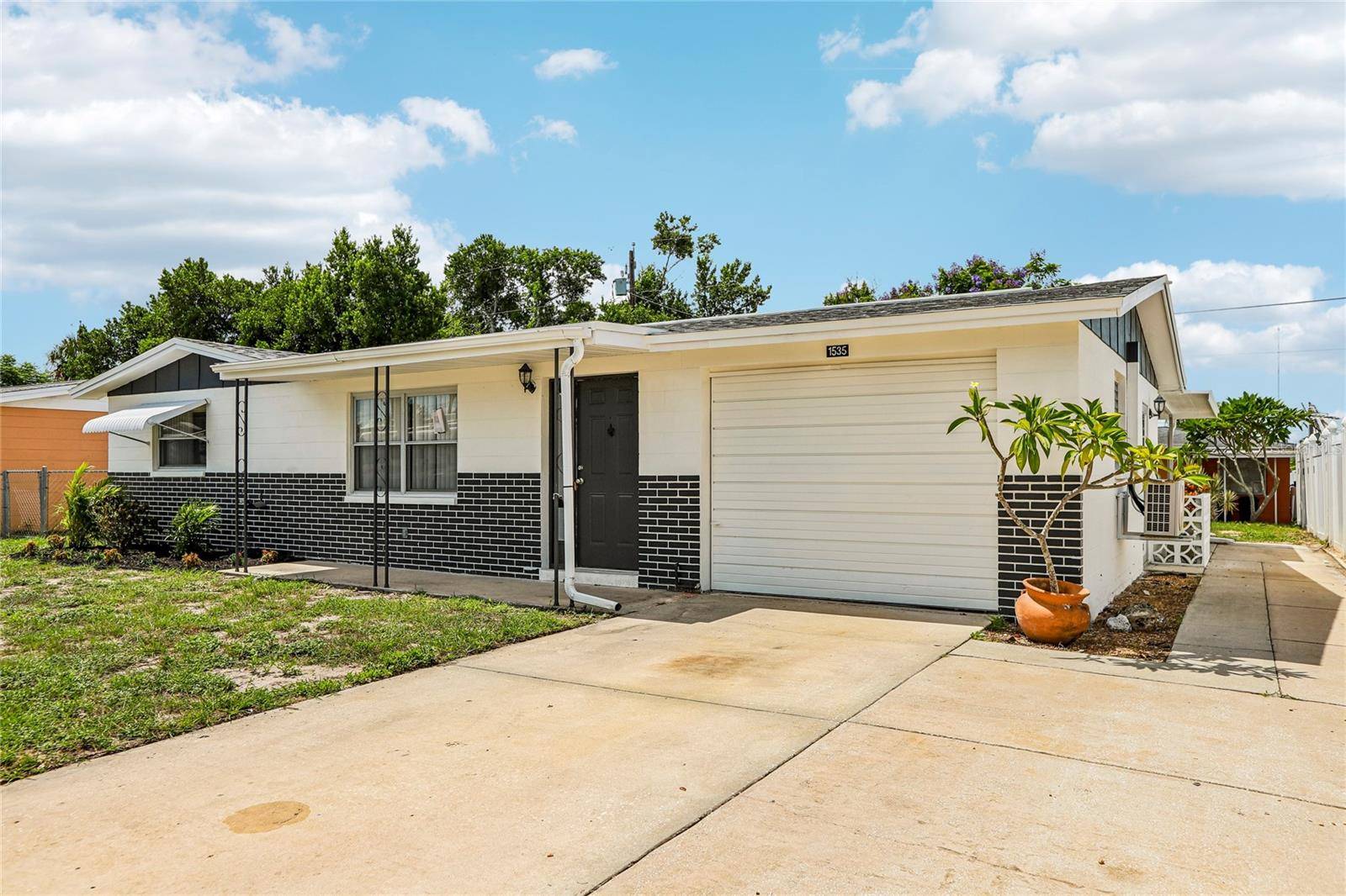 1535 SENTINEL ST, Holiday, FL 34690