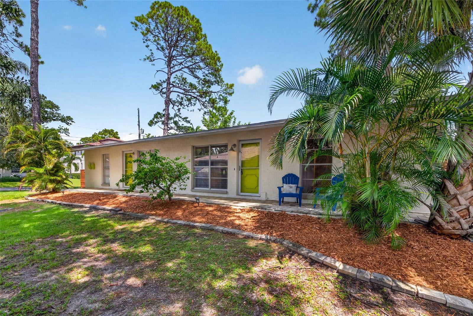 230 48TH AVE N, St Petersburg, FL 33703