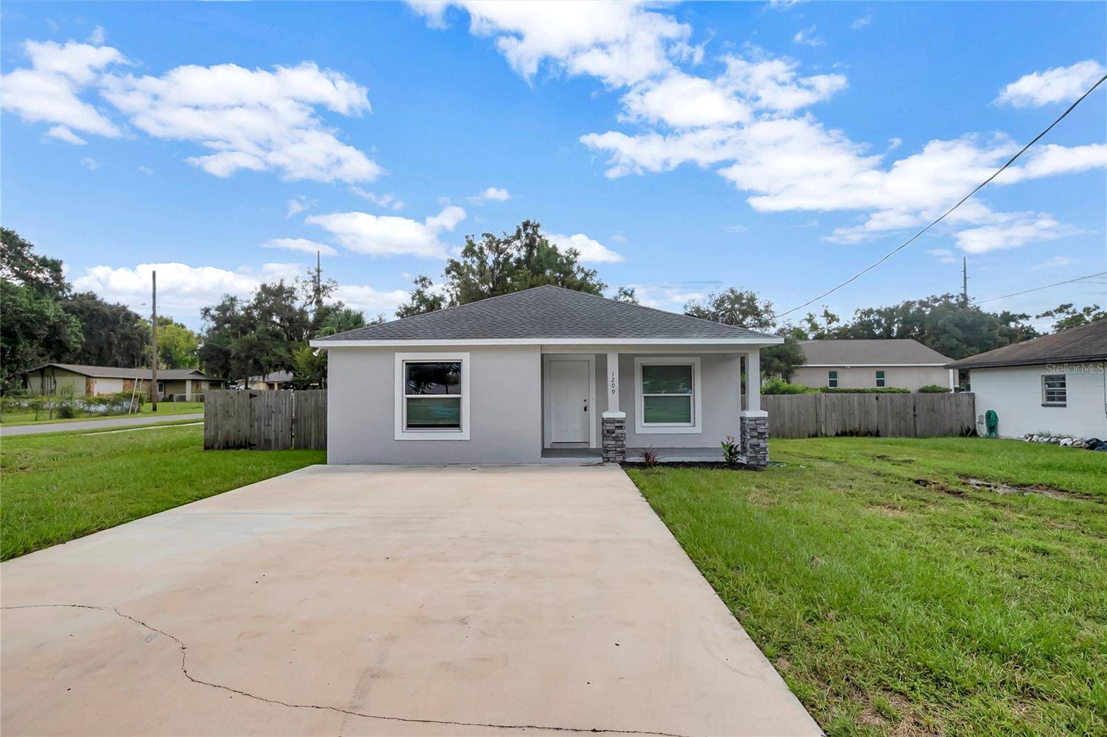 1209 E OHIO ST, Plant City, FL 33563