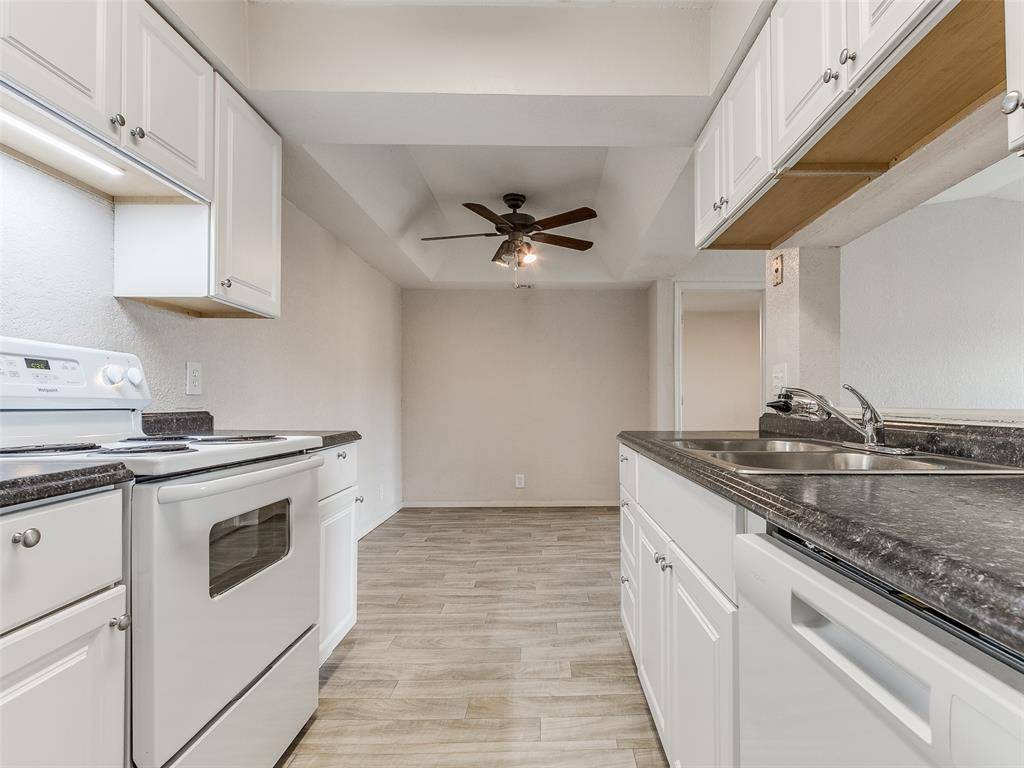 11413 Springhollow RD #707, Oklahoma City, OK 73120
