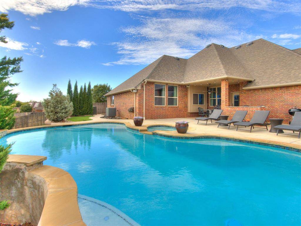 1804 NW 198th ST, Edmond, OK 73012
