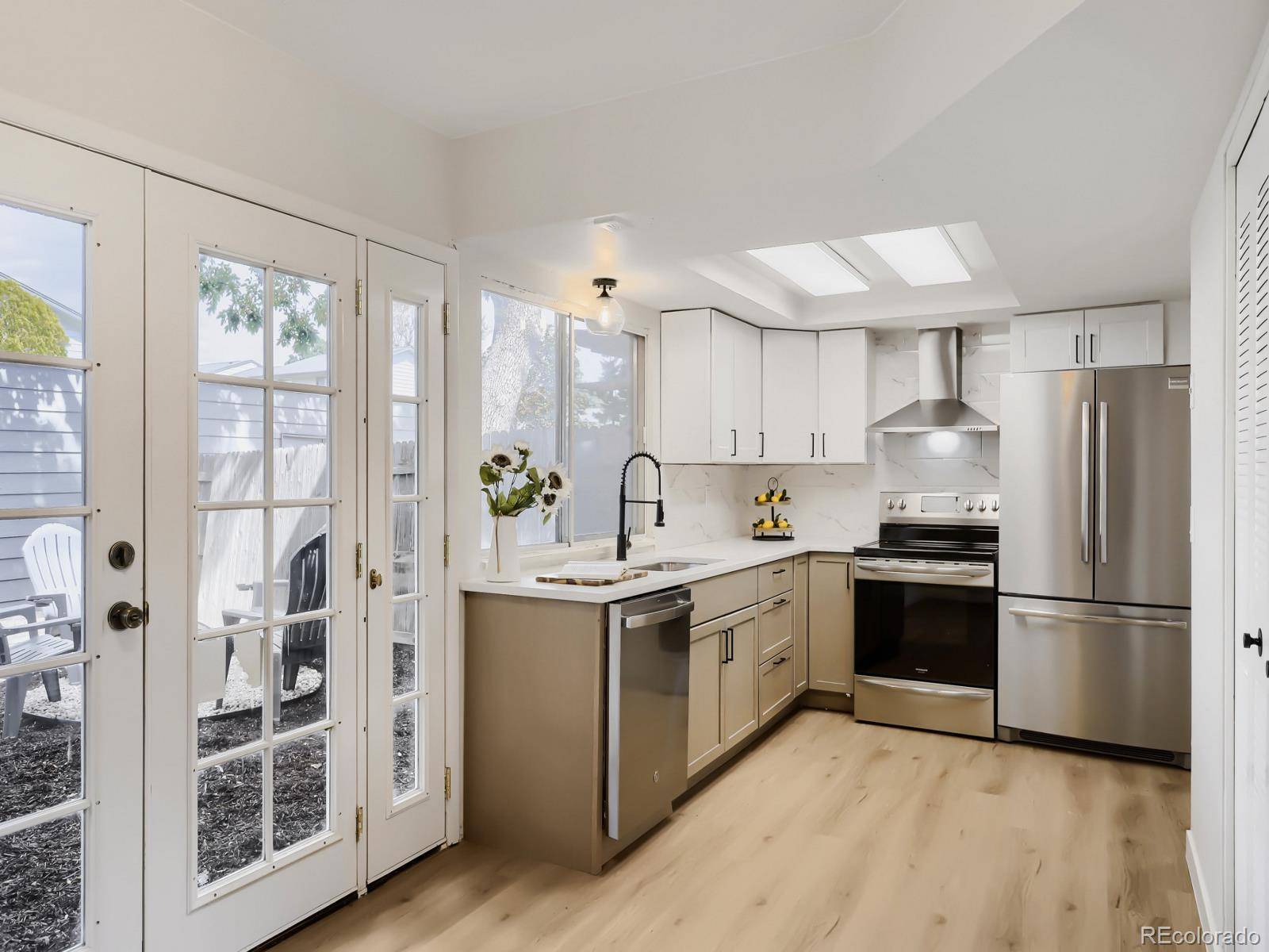 12646 E Kansas PL, Aurora, CO 80012