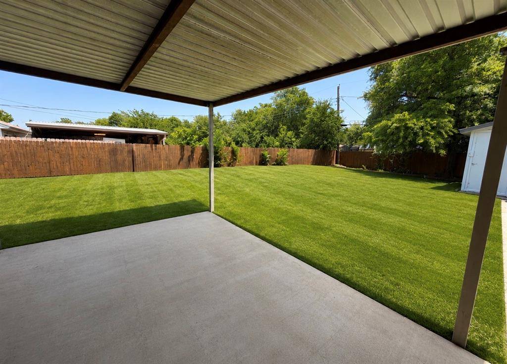 1640 Glenn Drive, Blue Mound, TX 76131
