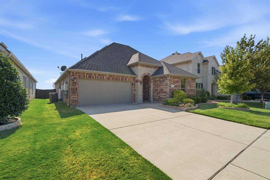 15021 Ravens Way, Fort Worth, TX 76262