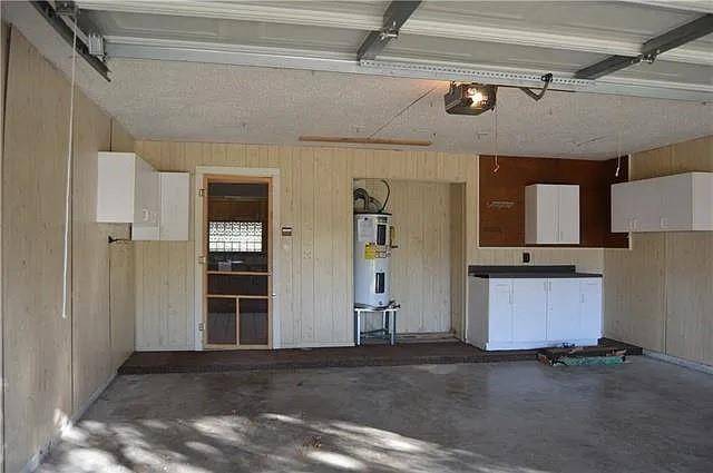 6401 Pilgrim Lane, Arlington, TX 76002