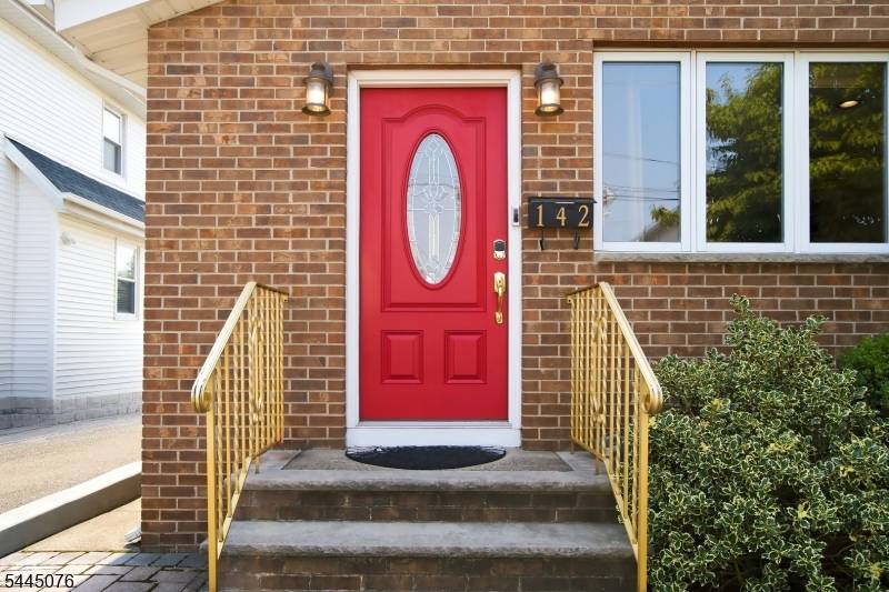 142 Morgan Pl, North Arlington Boro, NJ 07031