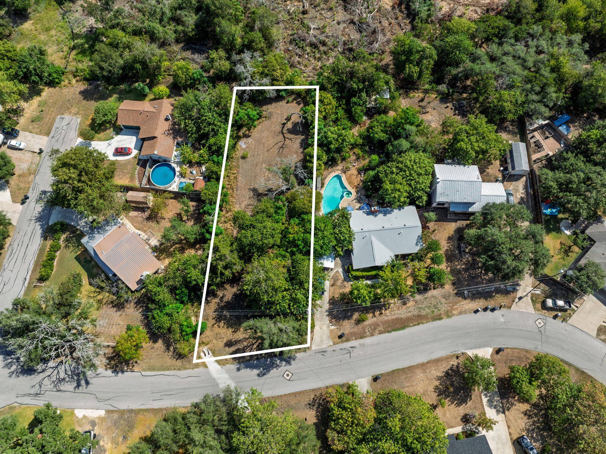 2202 Emerald Isle DR, Leander, TX 78641