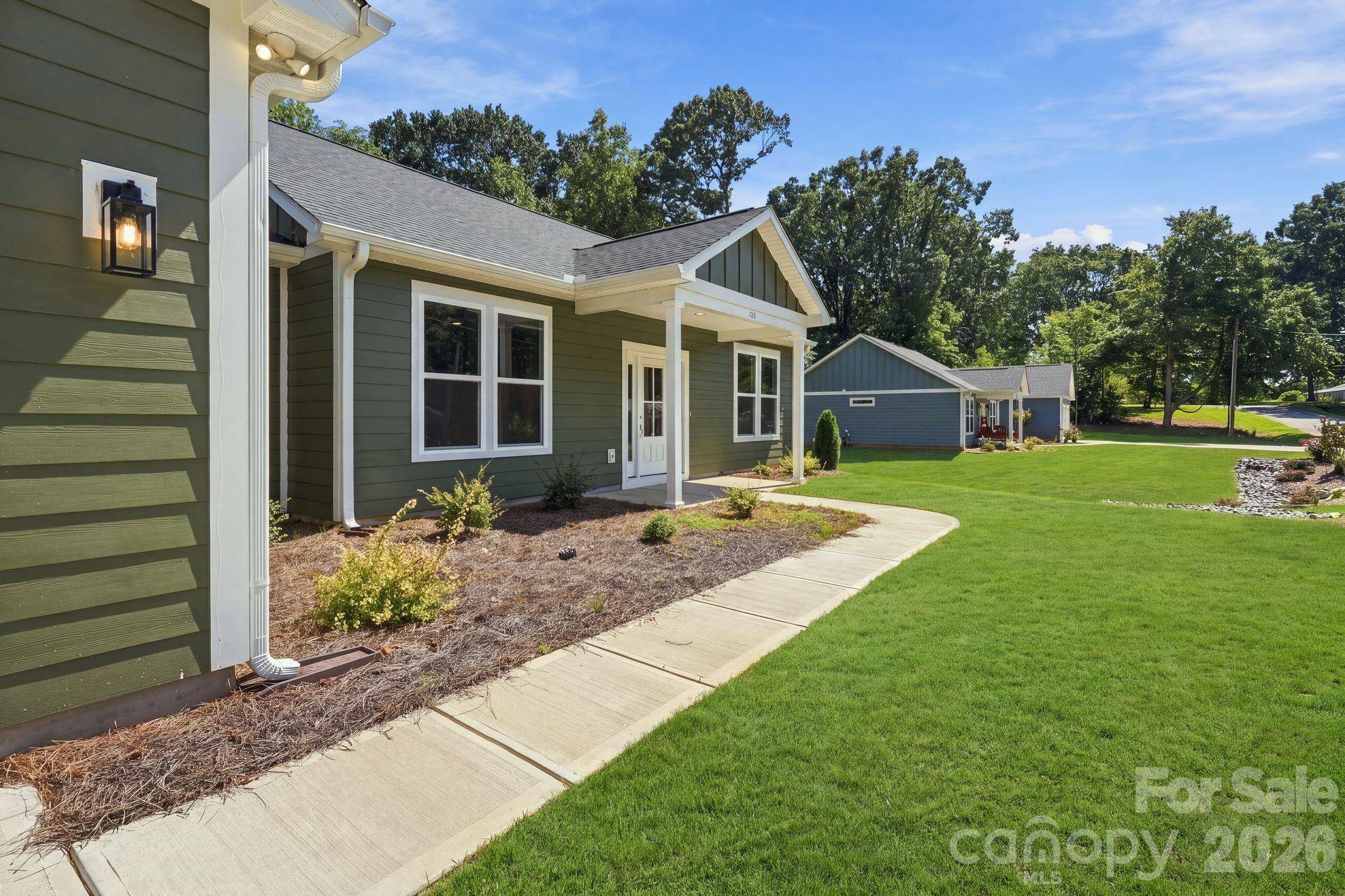 413 Dogwood LN #24, Statesville, NC 28625