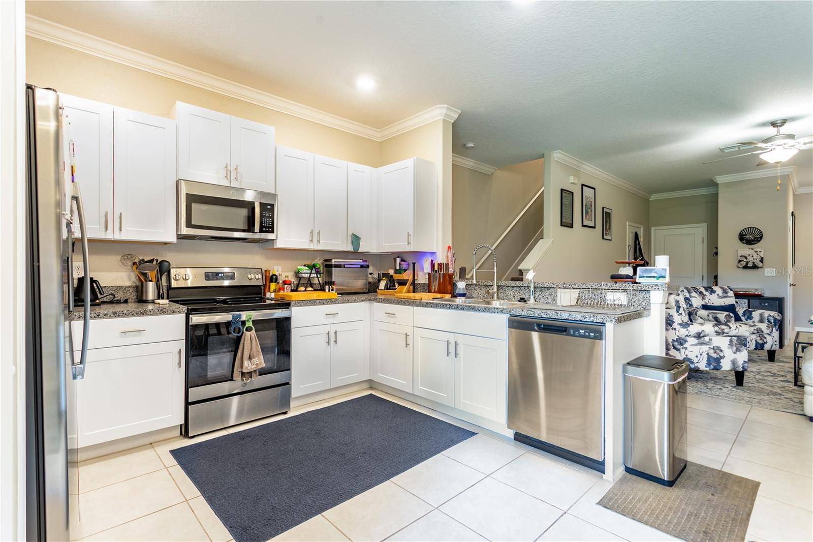 23265 WILLOW GLEN WAY, Lutz, FL 33549