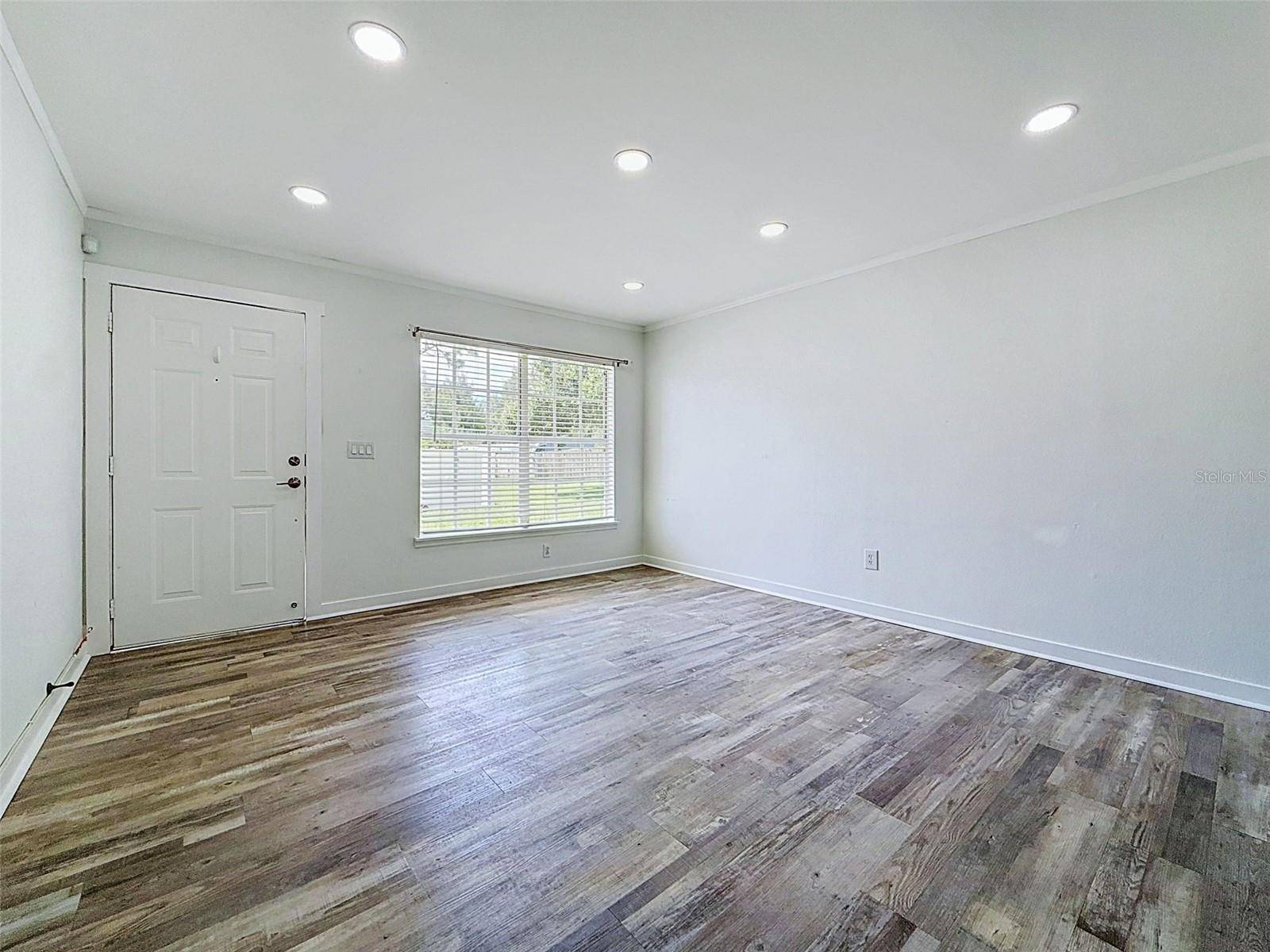 6601 121ST AVE #J, Largo, FL 33773