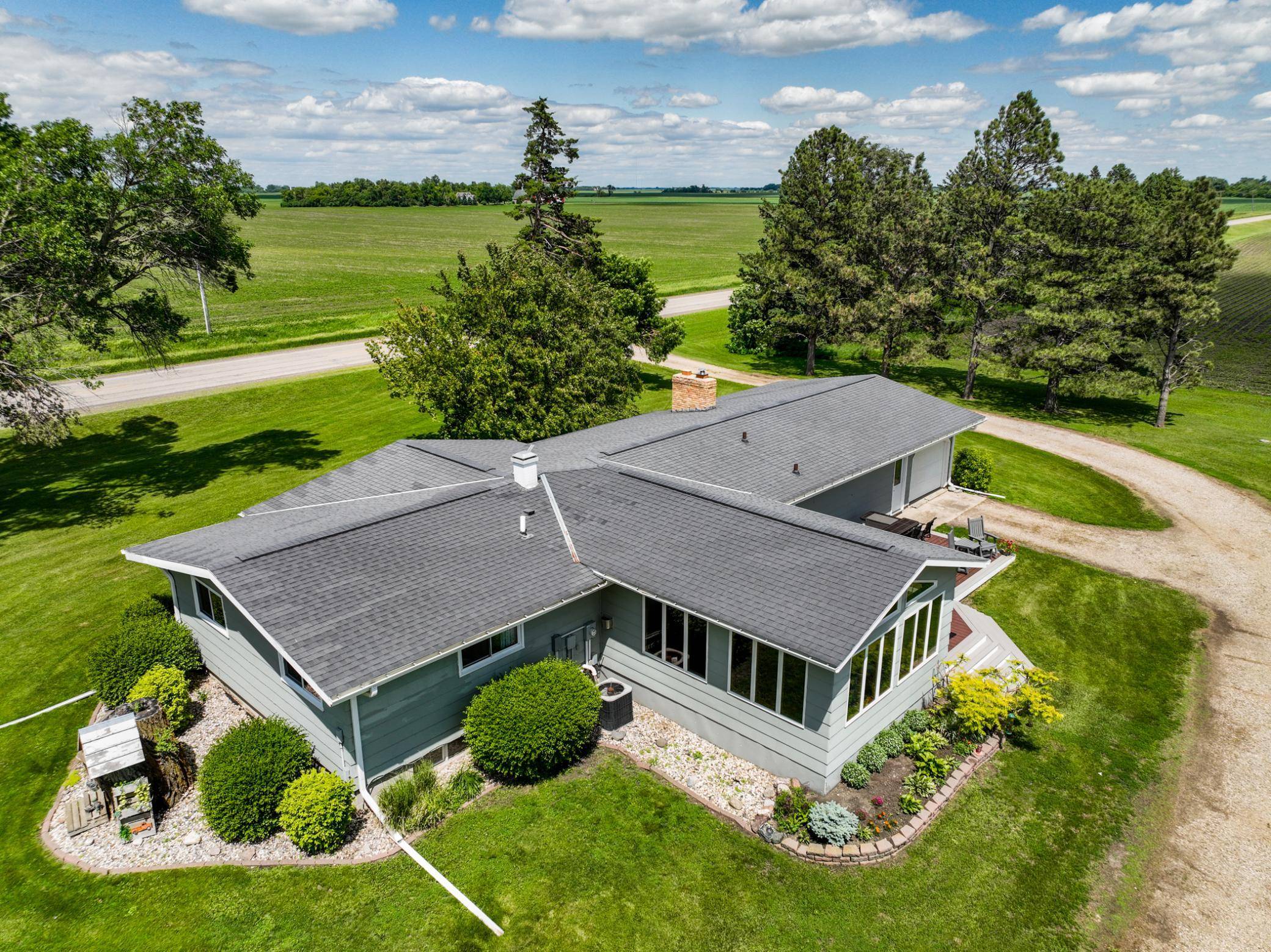 2655 300th ST, Madison, MN 56256