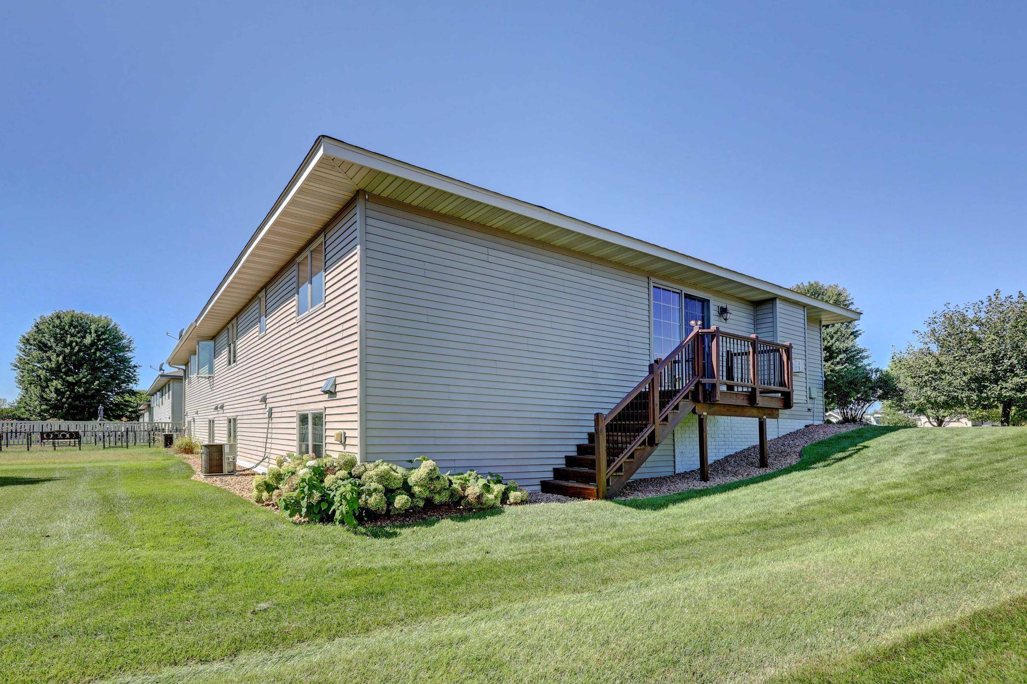 1541 Sequoia LN, New Richmond, WI 54017