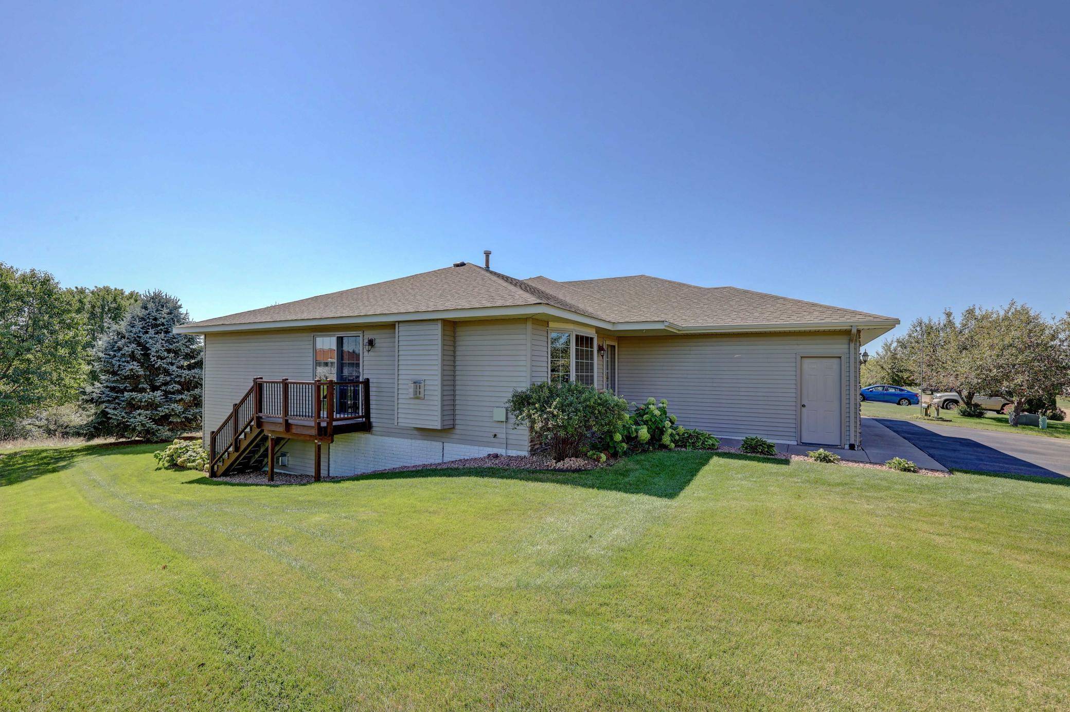 1541 Sequoia LN, New Richmond, WI 54017