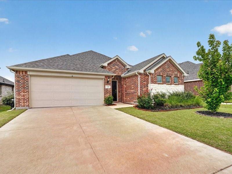 4218 Bullock Lane, Forney, TX 75126