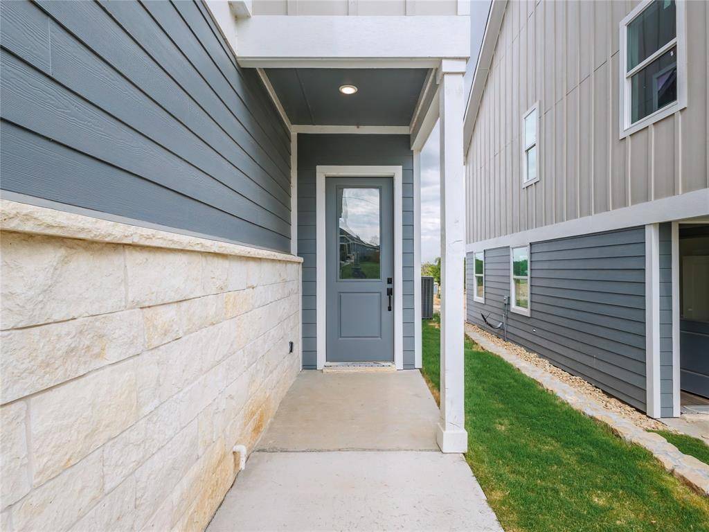 712 N Sycamore, Hico, TX 76457