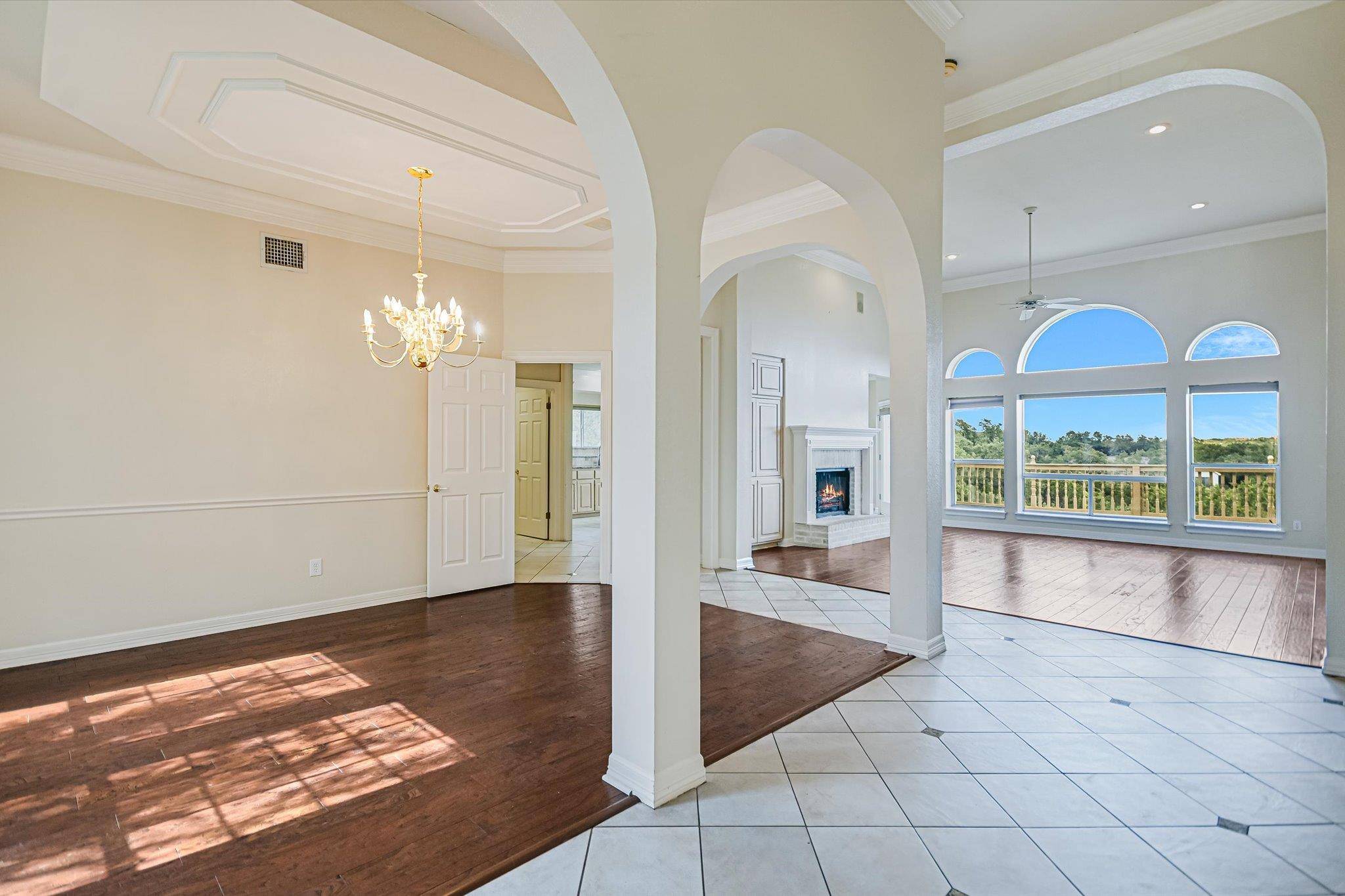 8703 Bluegrass DR, Austin, TX 78759