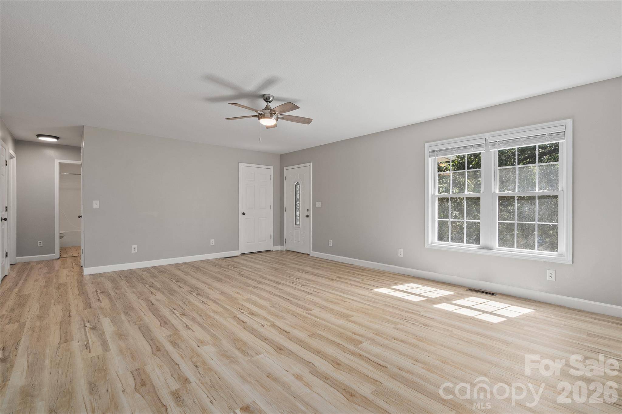 111 Natures TRL, Clyde, NC 28721