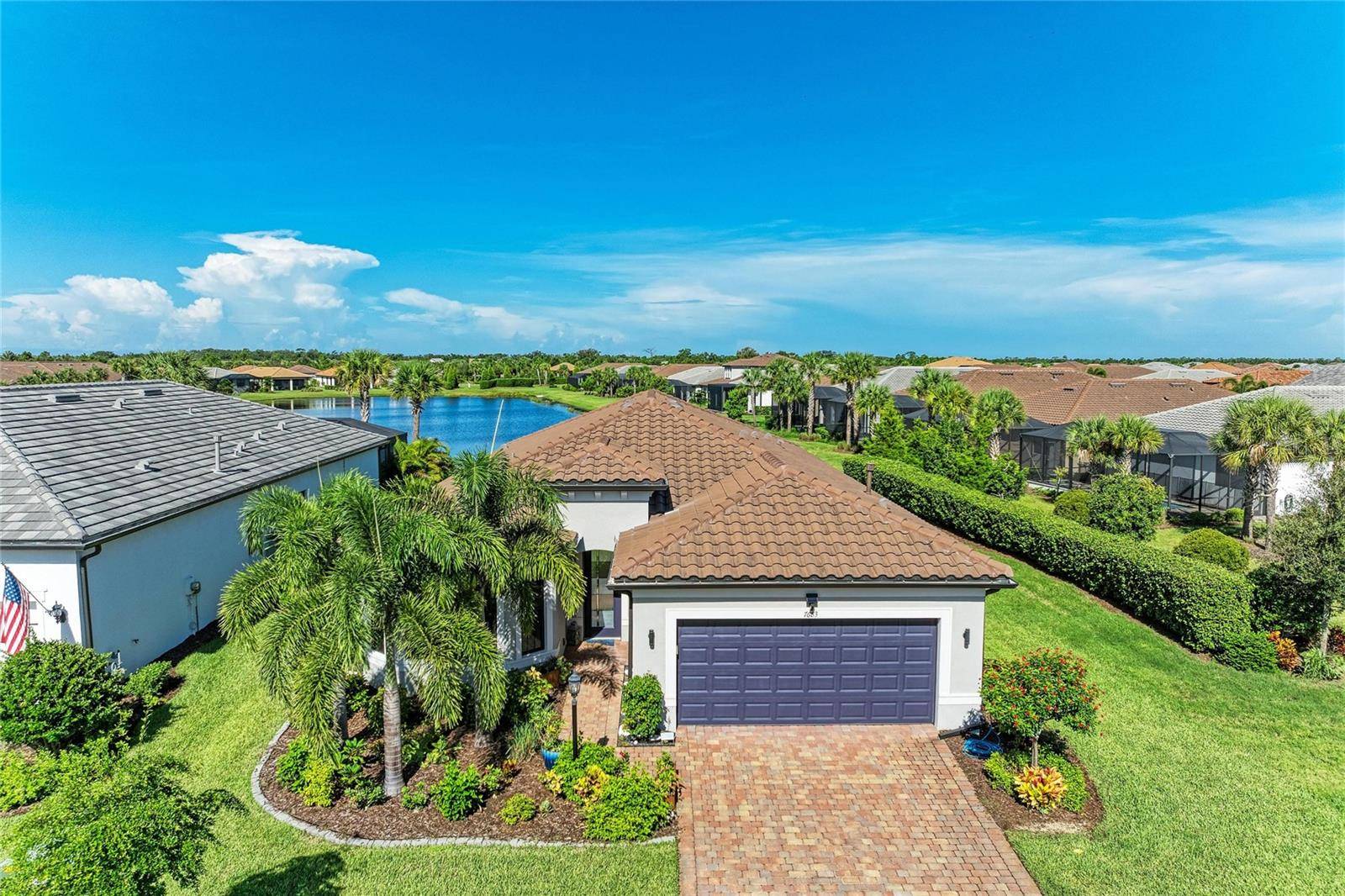 7683 SUMMERLAND CV, Lakewood Ranch, FL 34202