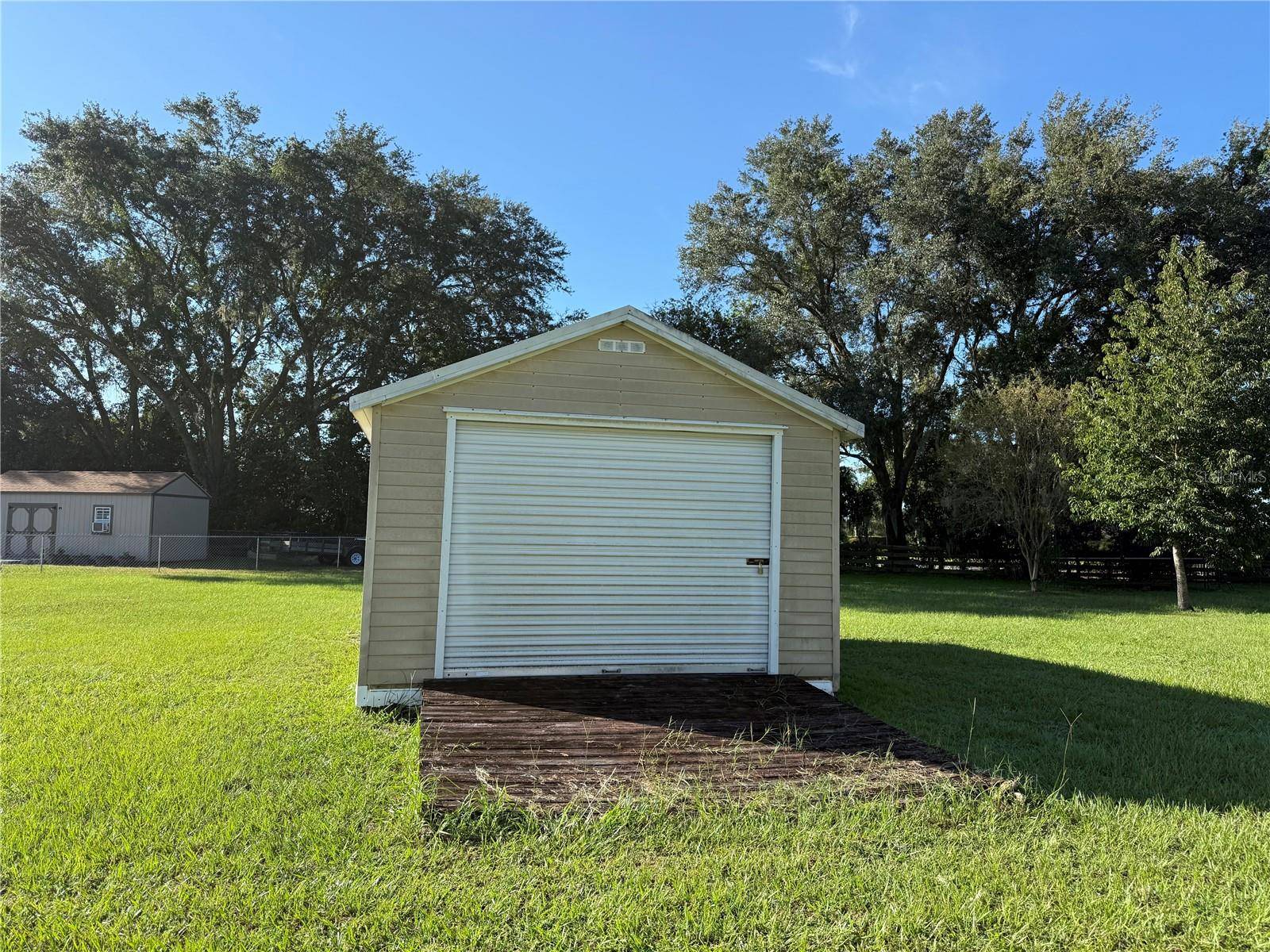 8285 COUNTY ROAD 109B, Lady Lake, FL 32159