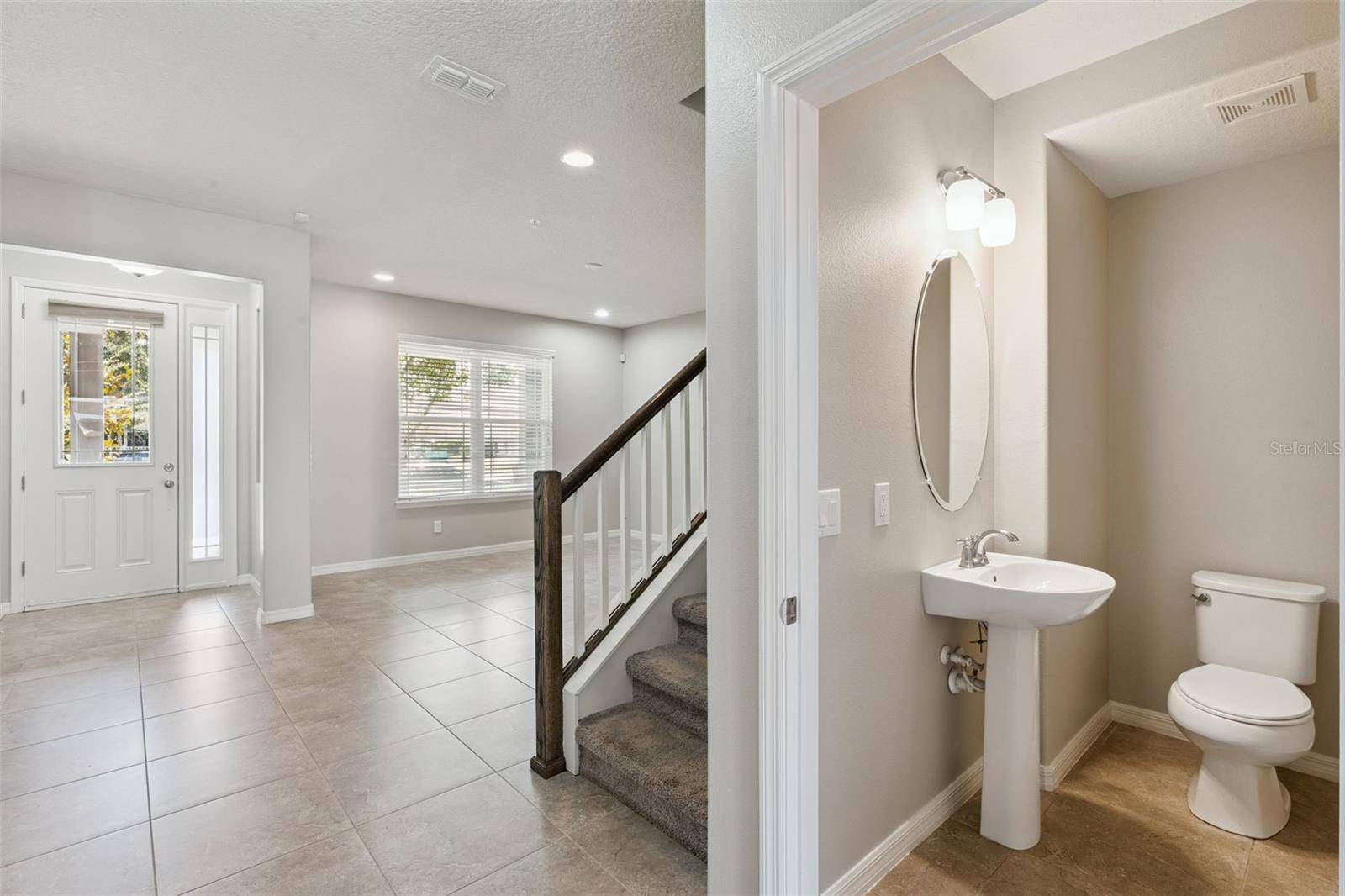 8650 VEDDER LN, Orlando, FL 32832