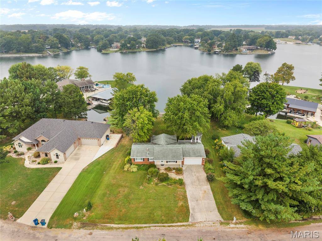 355 Wanda DR, Edwardsville, IL 62025
