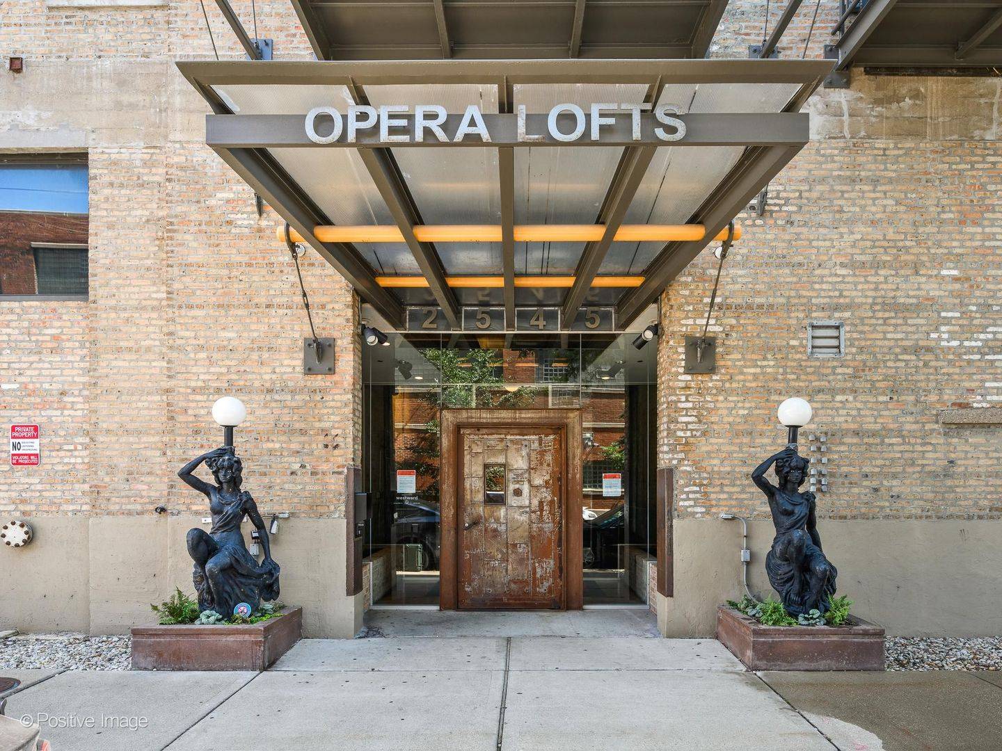 2545 S DEARBORN ST #319, Chicago, IL 60616