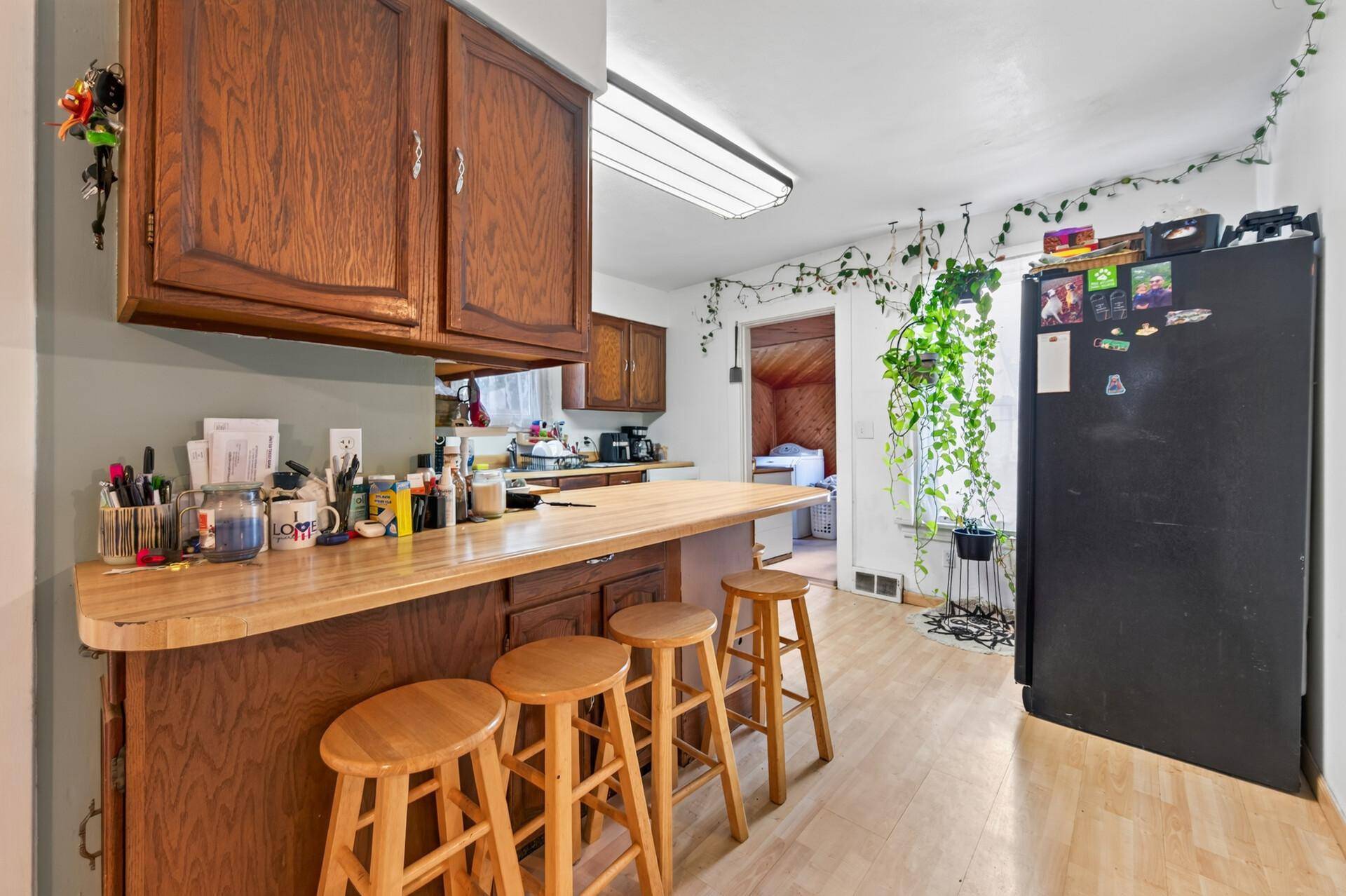 5141 Camden AVE N, Minneapolis, MN 55430