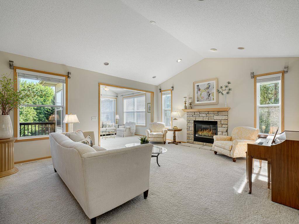 17533 Haralson DR, Eden Prairie, MN 55347