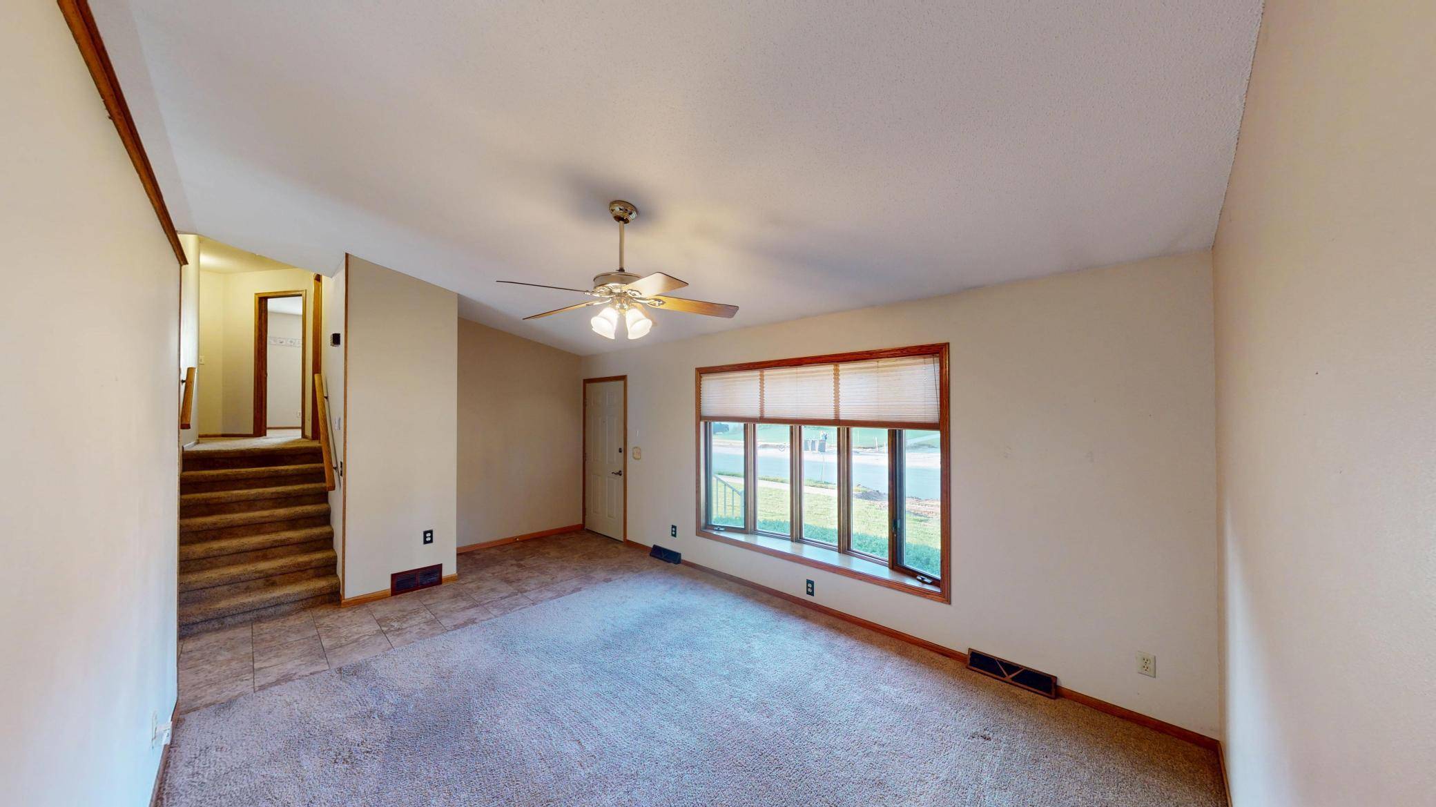 724 Well ST, Onalaska, WI 54650