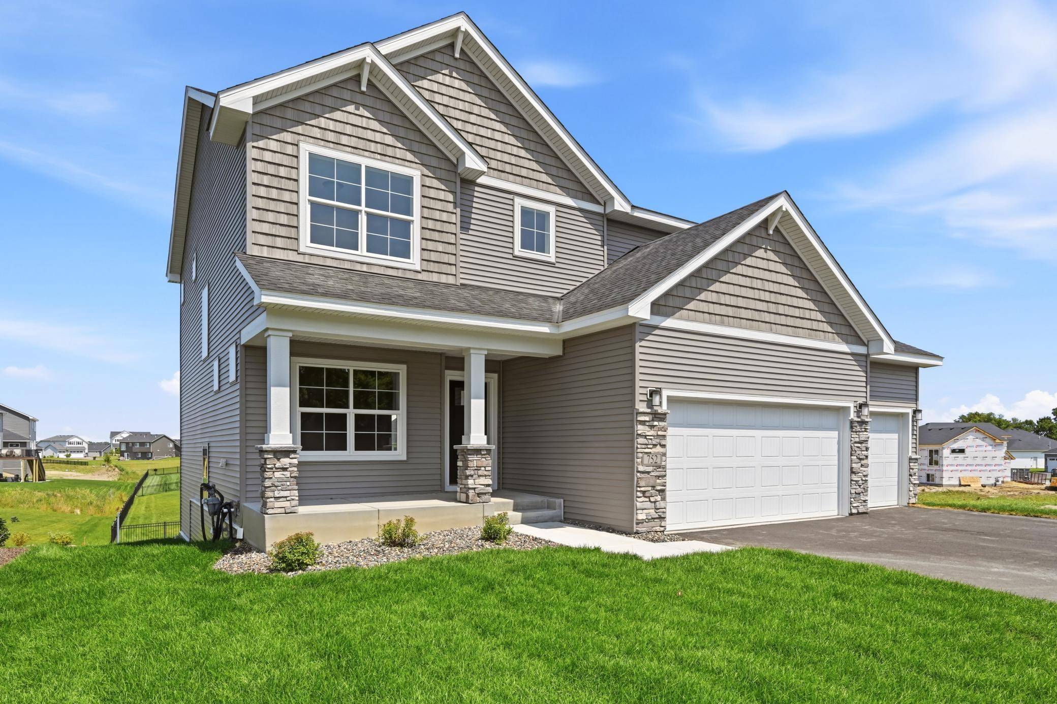 752 Rosebud LN, Delano, MN 55328