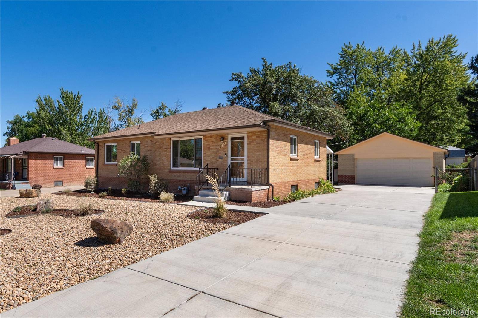 2536 S Winona CT, Denver, CO 80219