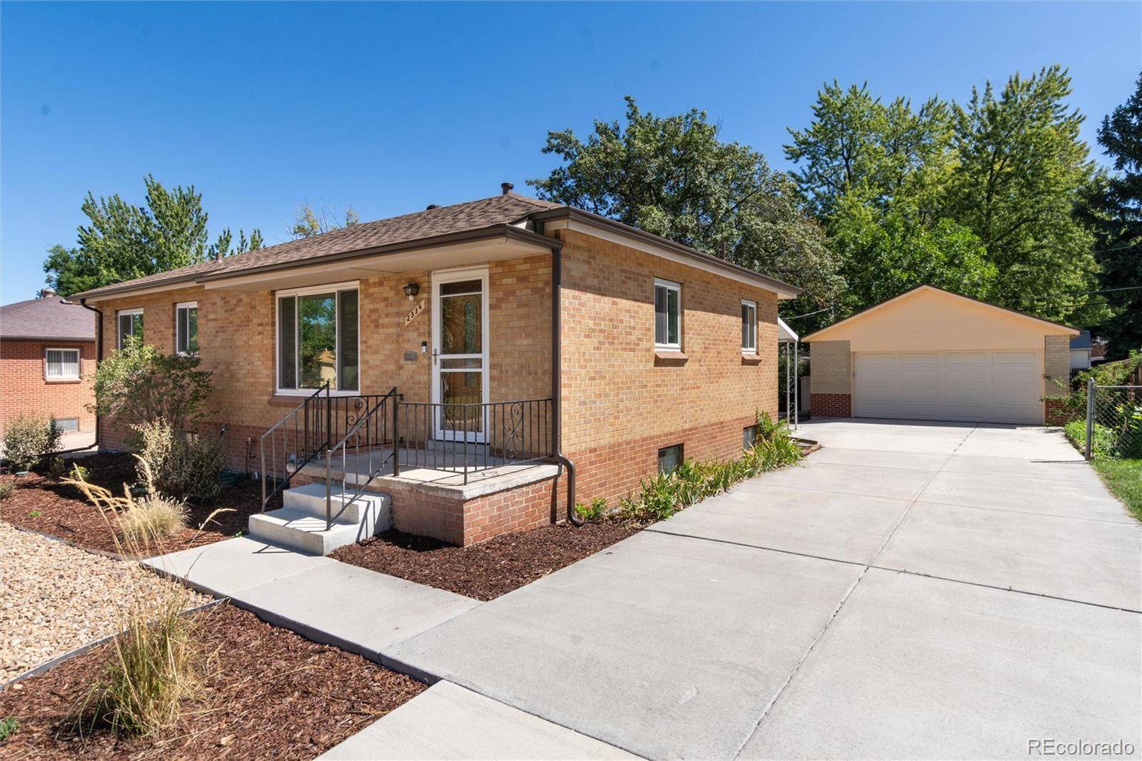 2536 S Winona CT, Denver, CO 80219