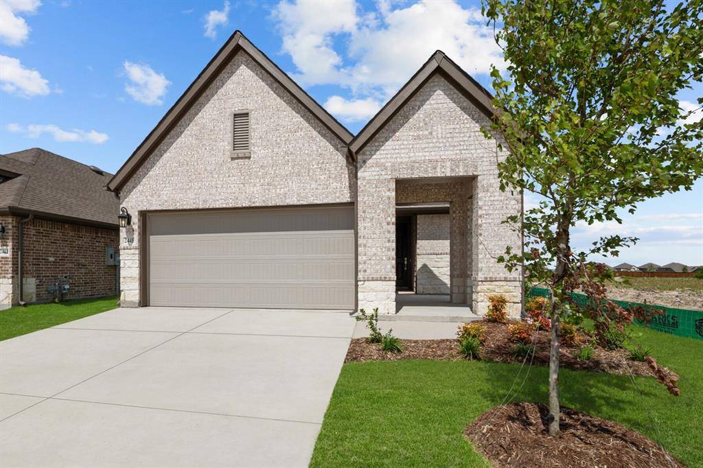 2445 Jackson Burn Drive, Royse City, TX 75189