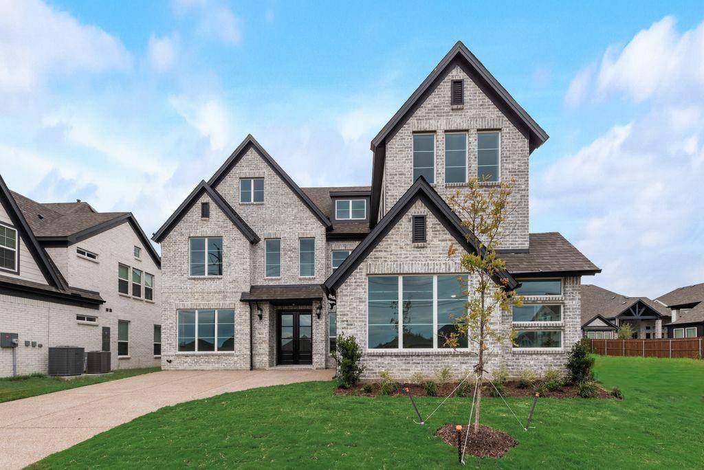 7631 Lanier Lane, Grand Prairie, TX 75054