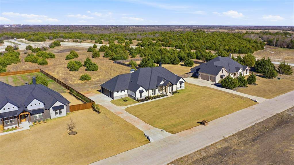 1431 Westgrove Lane, Waxahachie, TX 75165