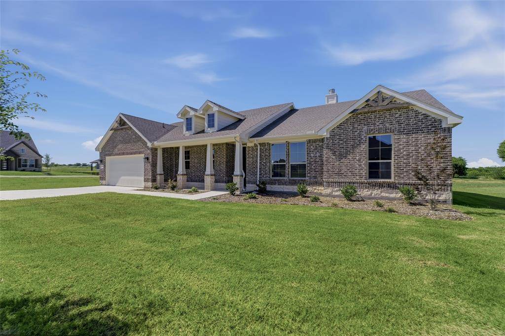 130 Fossil Canyon Drive, New Fairview, TX 76078