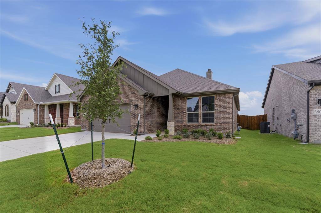 3506 Helena Street, Gainesville, TX 76240